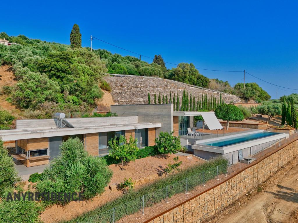 Villa in Peloponnese, photo #3, listing #2467296