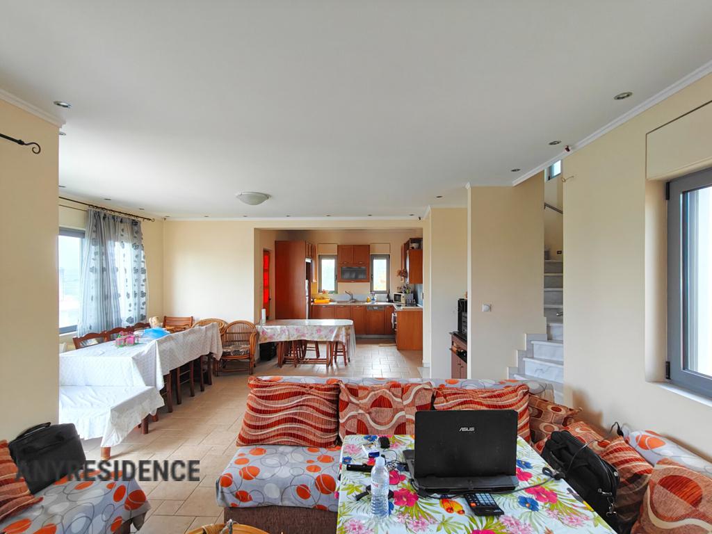 Townhome in Xilokastro, photo #10, listing #2455210