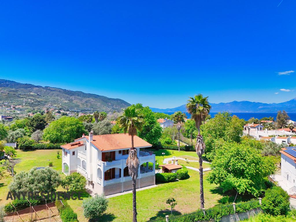 Villa in Peloponnese, photo #1, listing #2534347