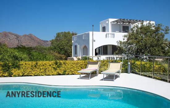 Villa in Pithari