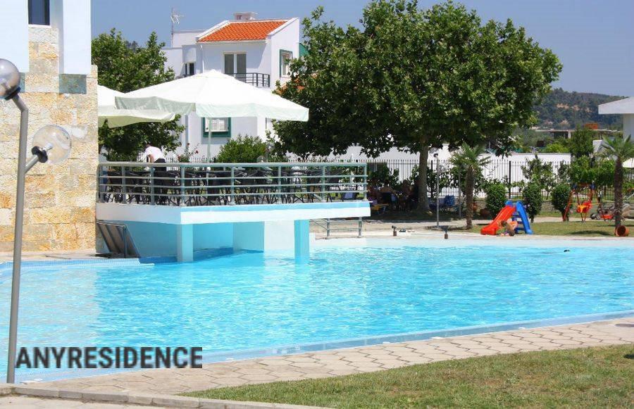 Hotel in Nea Skioni, photo #2, listing #2097217