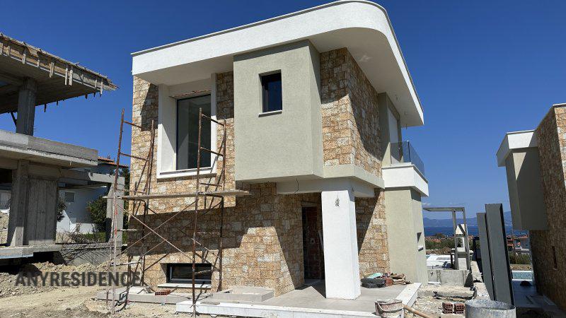 Townhome in Pefkochori, photo #7, listing #2366448
