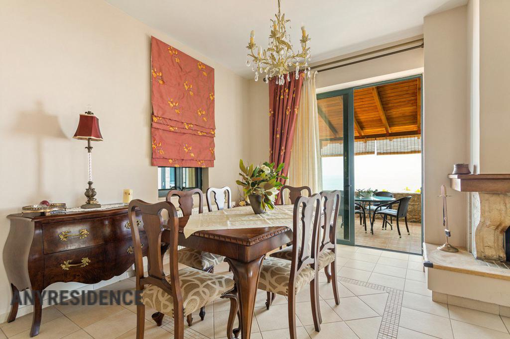 Villa in Peloponnese, photo #3, listing #2429817