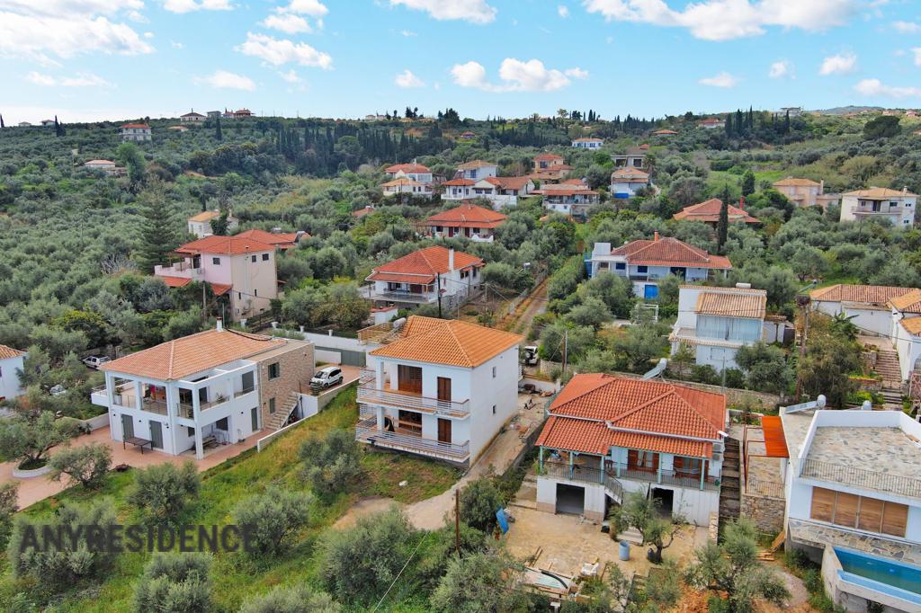 Townhome in Agia Triada, photo #1, listing #2531398