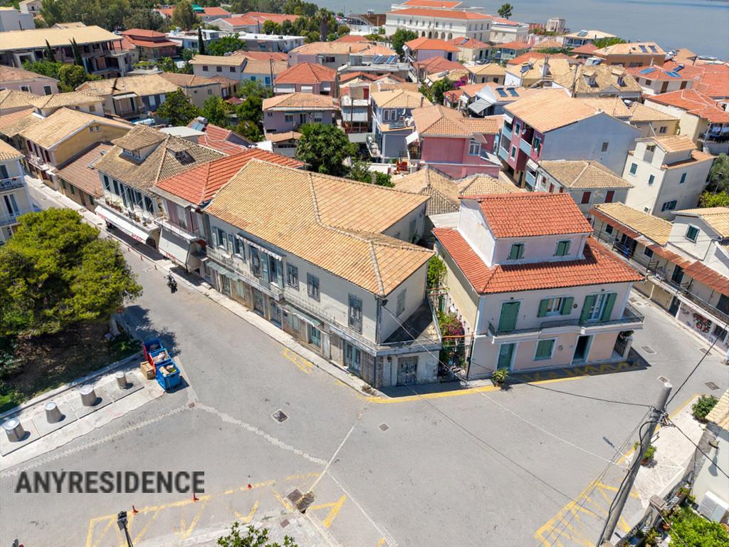 Townhome in Lefkas, photo #3, listing #2536021