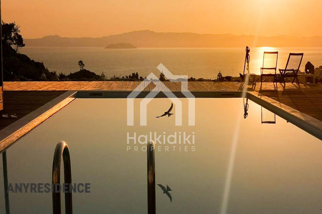 8 room villa in Chalkidiki (Halkidiki), photo #2, listing #2105786