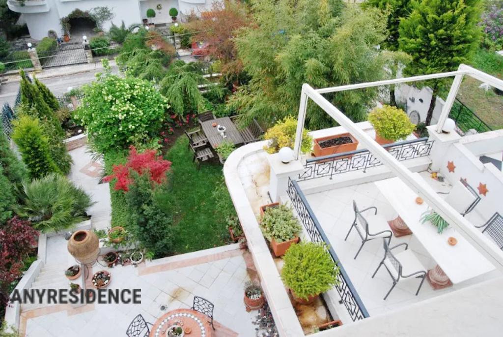 Villa in Panorama, photo #1, listing #2479745