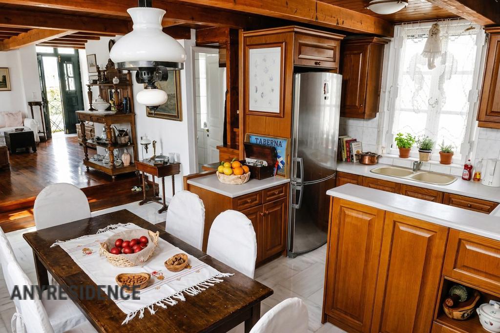 Townhome in Spetses, photo #7, listing #2541545