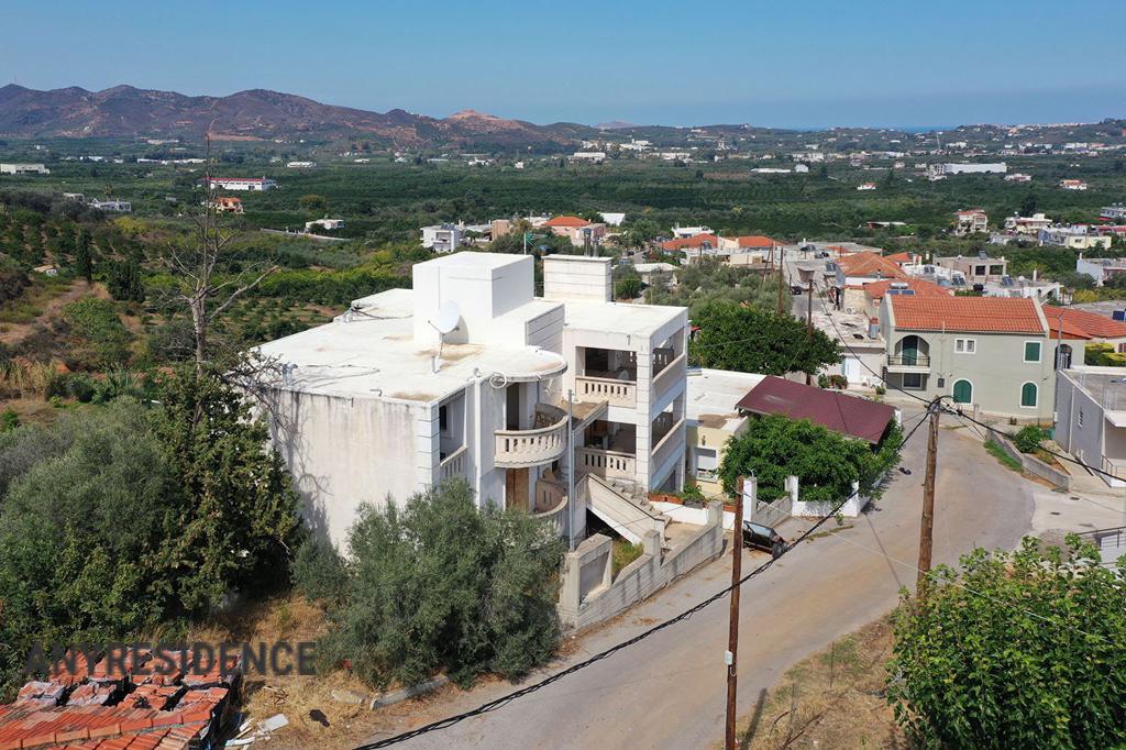 Condo in Chania, photo #10, listing #2481200