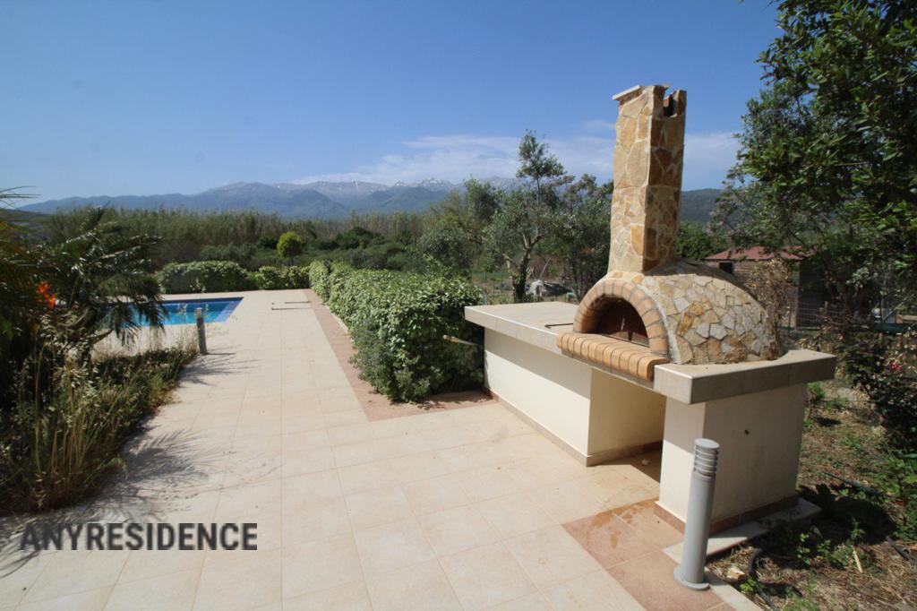 Villa in Chania, photo #4, listing #2049116