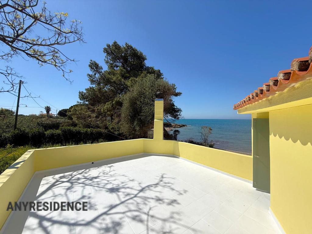4 room detached house in Kyparissia, photo #10, listing #2327631
