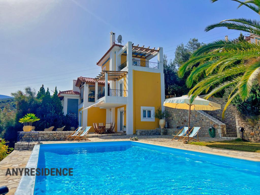 Townhome in Peloponnese, photo #2, listing #2522741