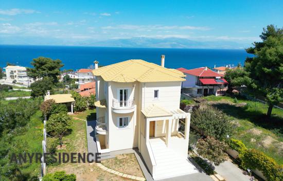 Townhome in Xilokastro