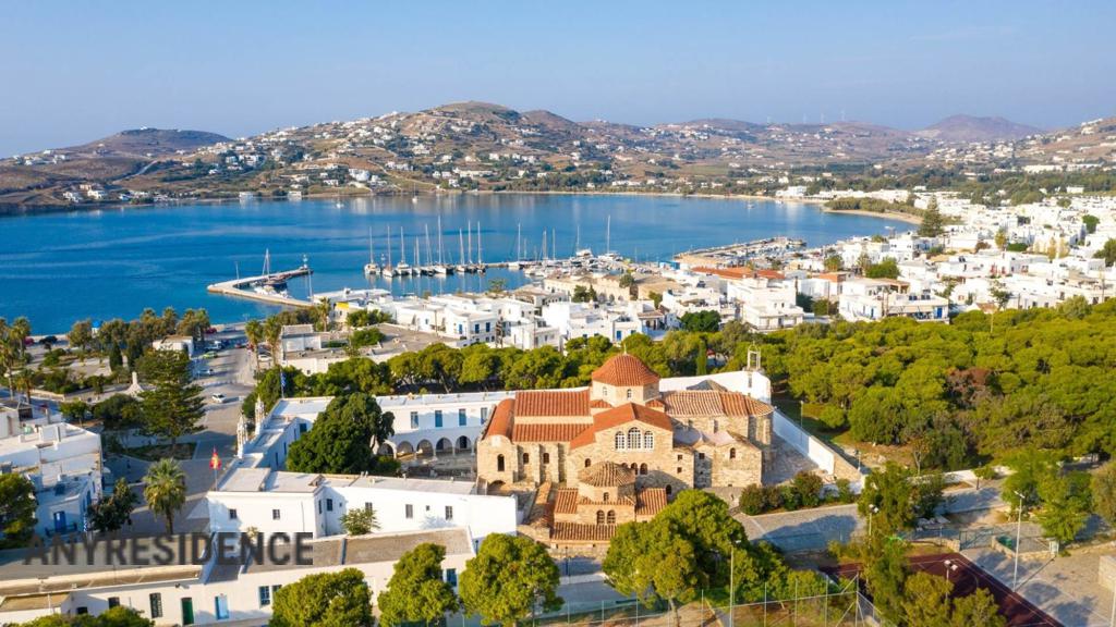 Villa in Paros, photo #3, listing #2538007