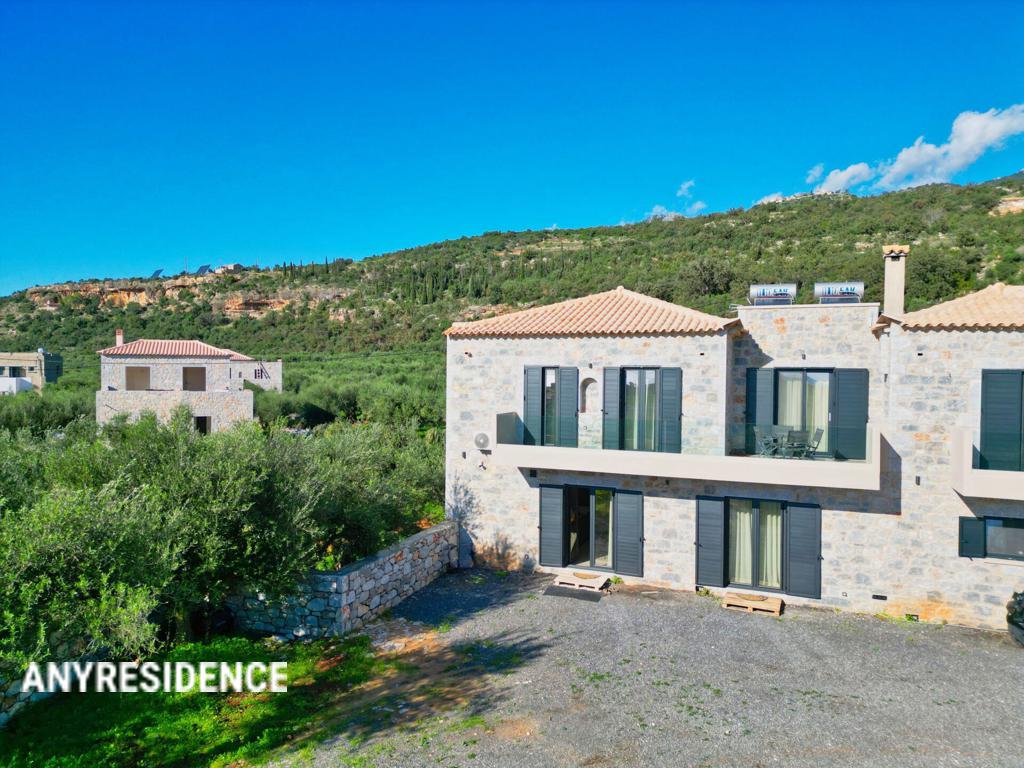 Townhome in Messenia, photo #2, listing #2494703