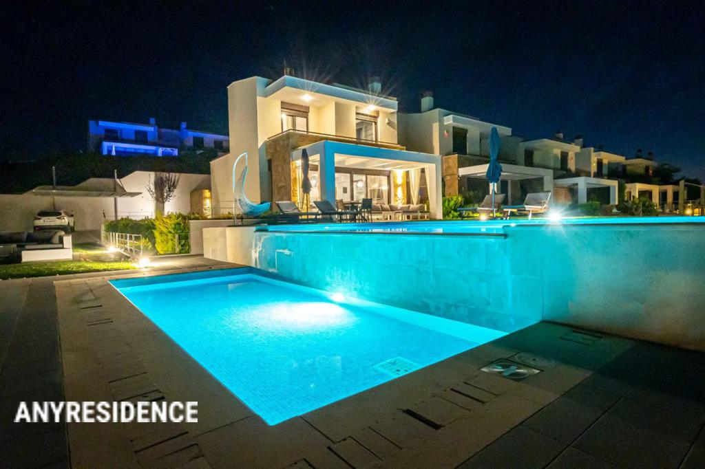 Villa in Kassandreia, photo #2, listing #2552753
