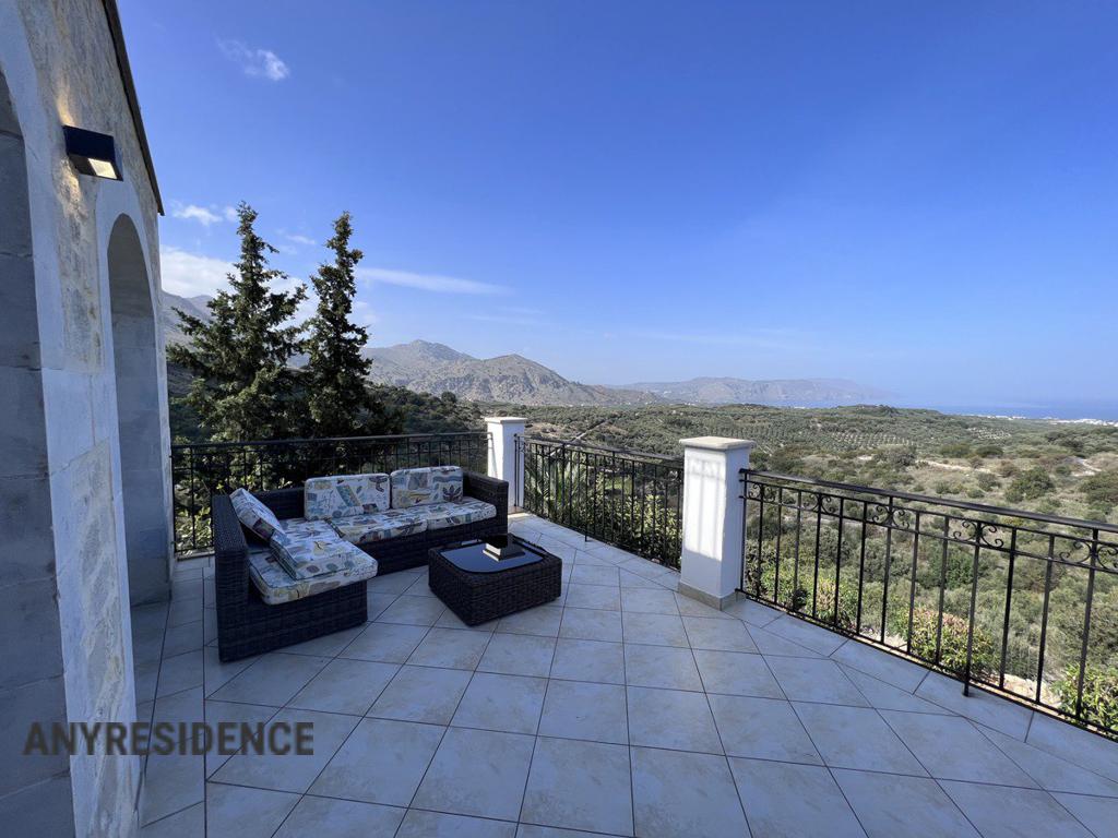 Villa in Chania, photo #4, listing #2334639