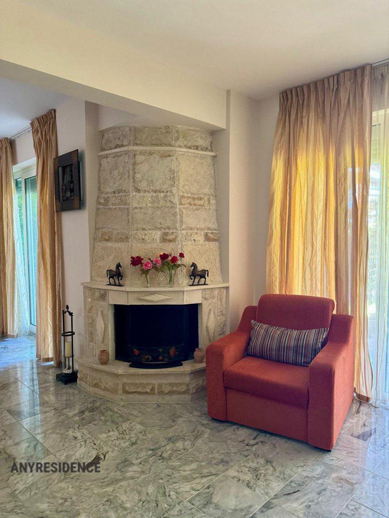 Villa in Nea Skioni, photo #4, listing #2532536