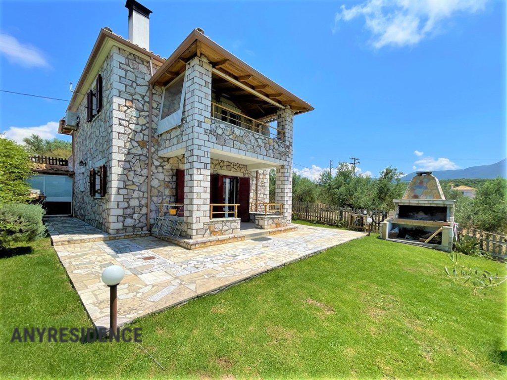 10 room villa in Kyparissia, photo #2, listing #2263131