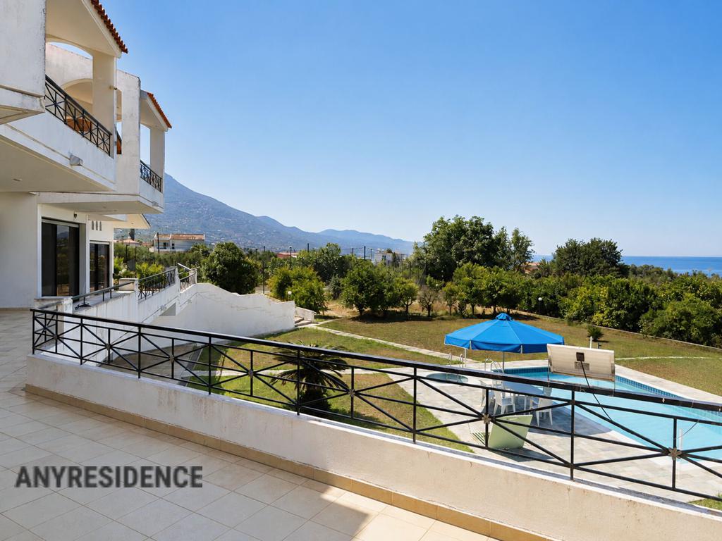 11 room villa in Kalamata, photo #7, listing #2210980