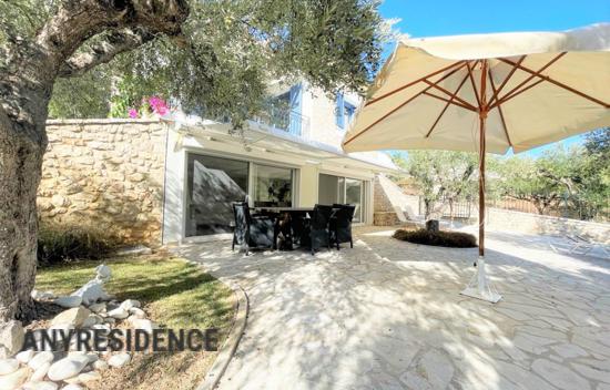 Country seat in Messenia