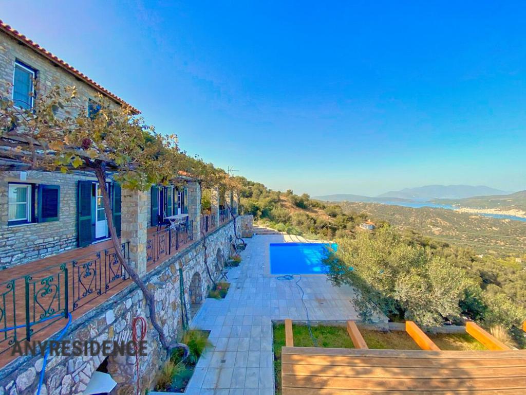 Villa in Galatas, photo #8, listing #2522737