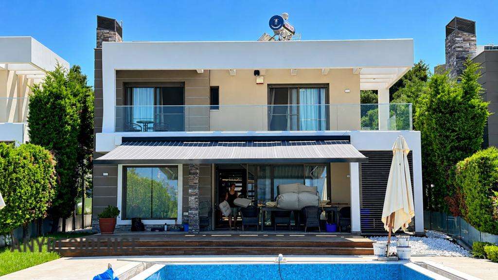 Villa in Pefkochori, photo #2, listing #2100651