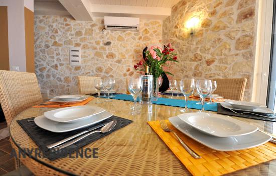 Villa in Administration of the Peloponnese, Western Greece and the Ionian Islands