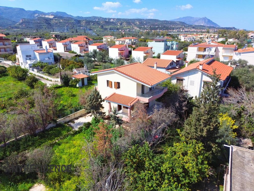 Townhome in Xilokastro, photo #3, listing #2527473