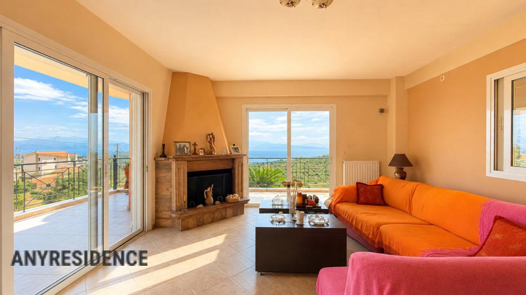 Townhome in Peloponnese, photo #3, listing #2541519