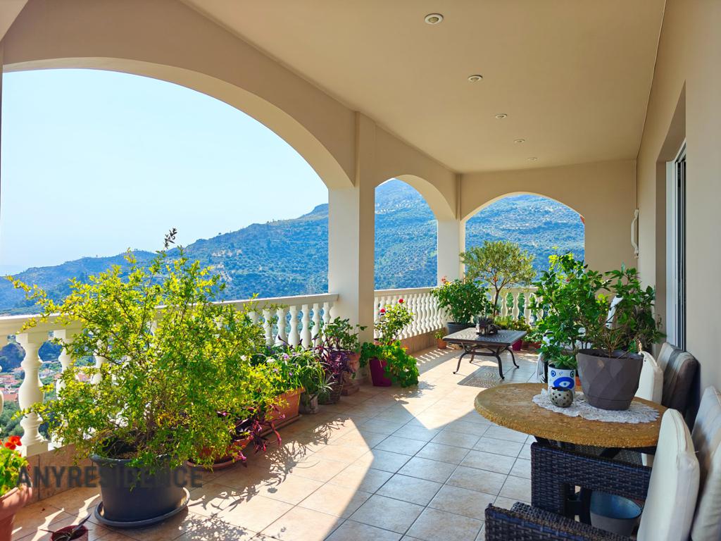 Townhome in Korinthia, photo #6, listing #2464175