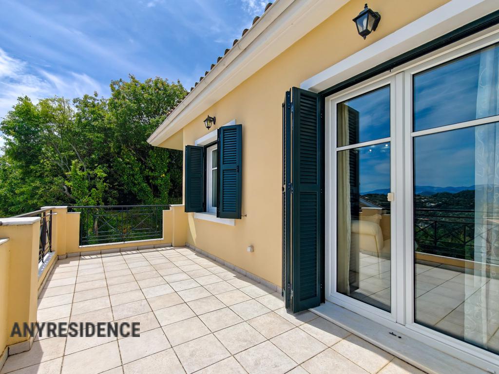 Townhome in Lefkas, photo #9, listing #2536018