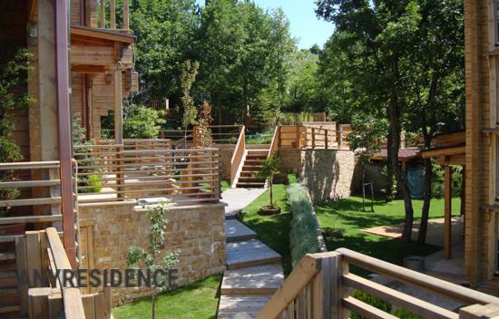 Townhome in Poligiros