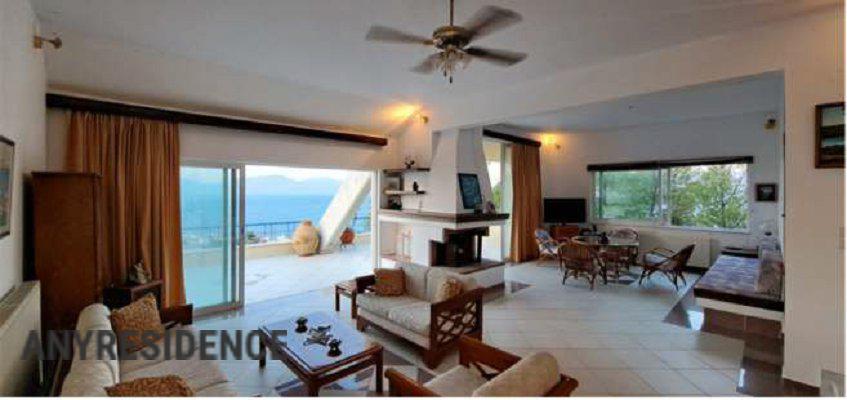 Villa in Theologos, photo #2, listing #2450813