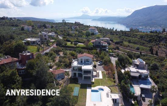 Villa in Kounoupidiana