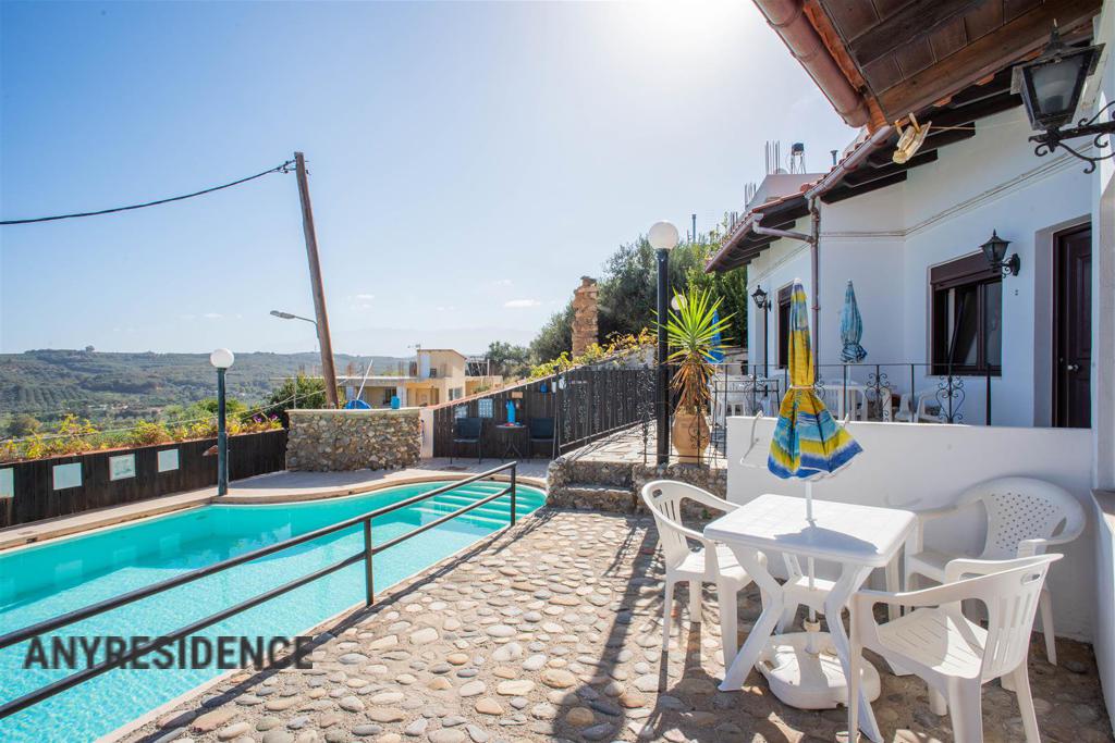 Townhome in Chania, photo #5, listing #2385461