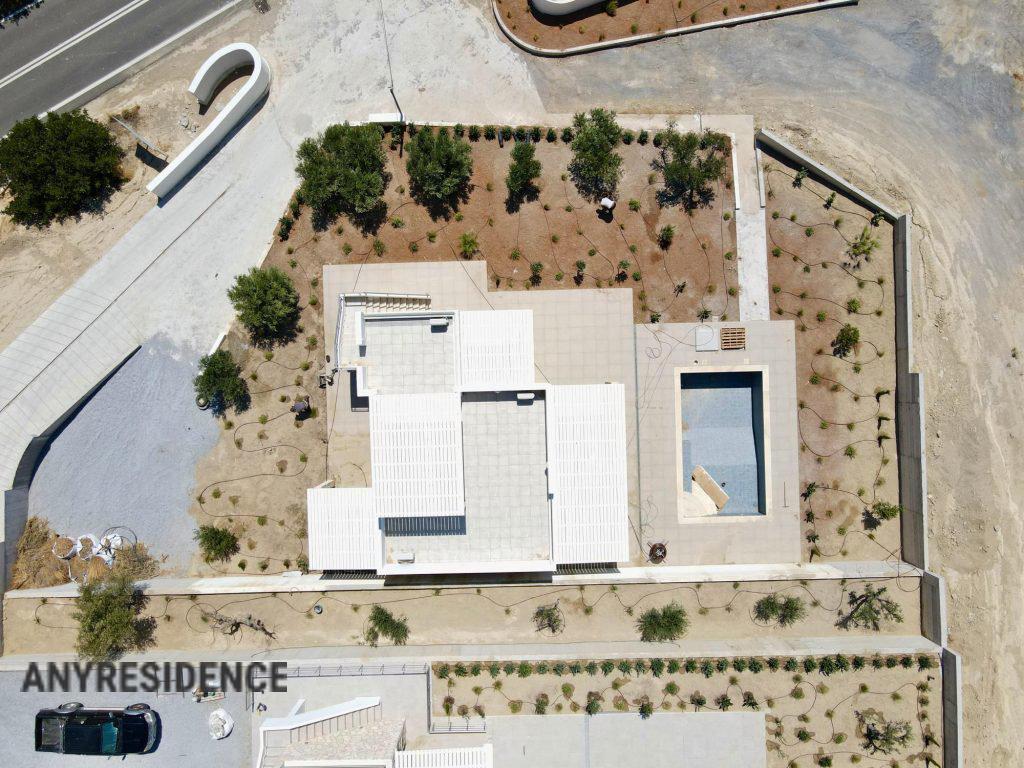 Villa in Makry Gialos, photo #2, listing #2553444