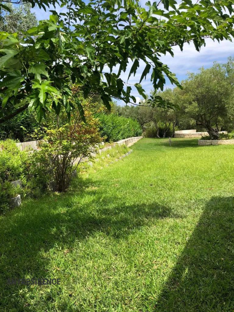 Villa in Pefkochori, photo #4, listing #2478769