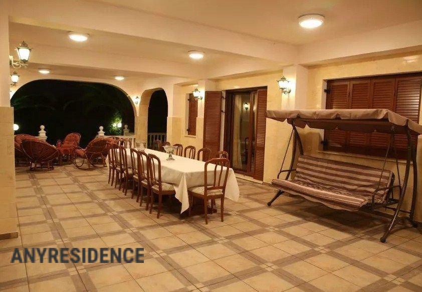 Villa in Pallini, photo #2, listing #2100710