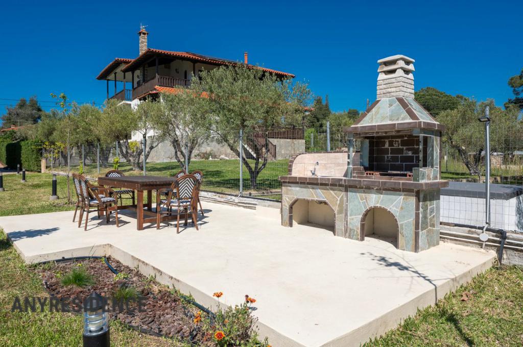 Townhome in Vourvourou, photo #5, listing #2551336