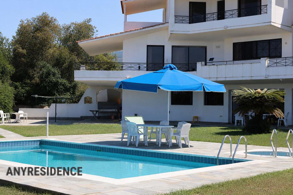 11 room villa in Kalamata, photo #2, listing #2210980