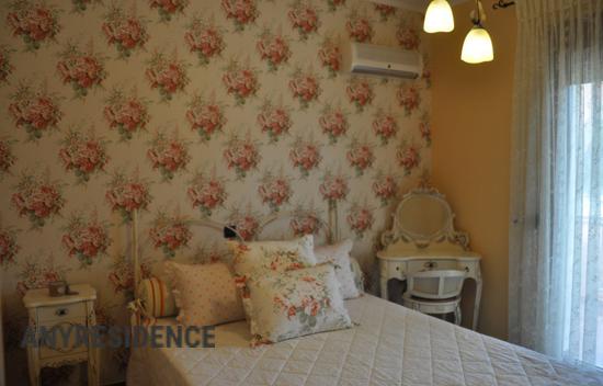 Terraced house in Dassia