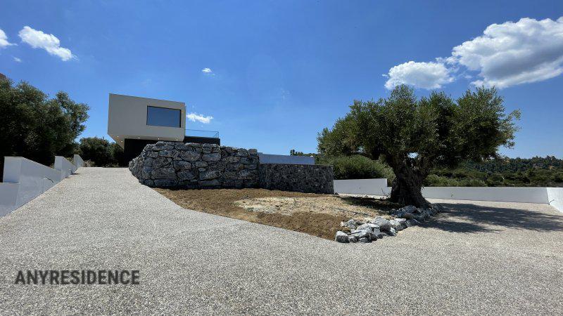 Villa in Polychrono, photo #7, listing #2101422