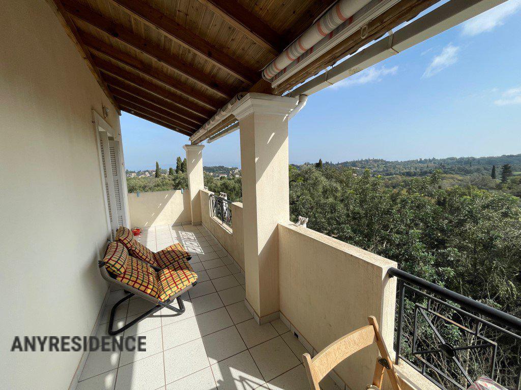 Apartment in Corfu, photo #2, listing #2388142