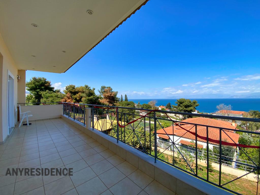 Townhome in Xilokastro, photo #2, listing #2534143