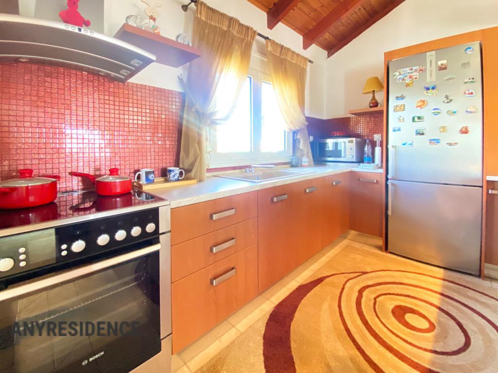 8 room townhome in Korinthia, photo #10, listing #2522315