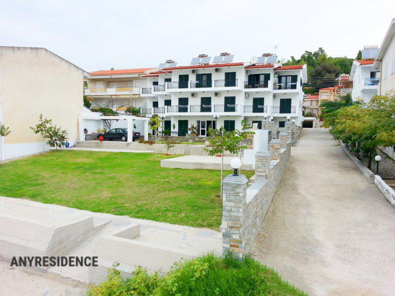 Hotel in Nea Skioni, photo #7, listing #2228260