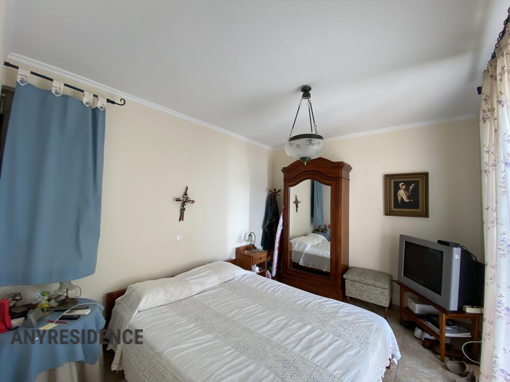 20 room villa in Peloponnese, photo #7, listing #2085181