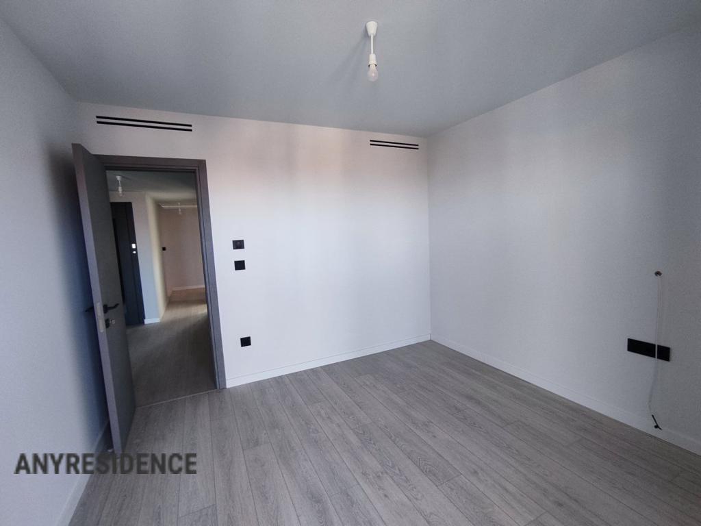 Villa in Panorama, photo #10, listing #2551292