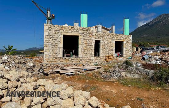 New home in Messenia
